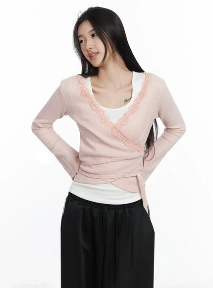 lace-trim-v-neck-wrap-top-im506