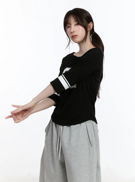 casual-numeric-print-boatneck-top-ca503