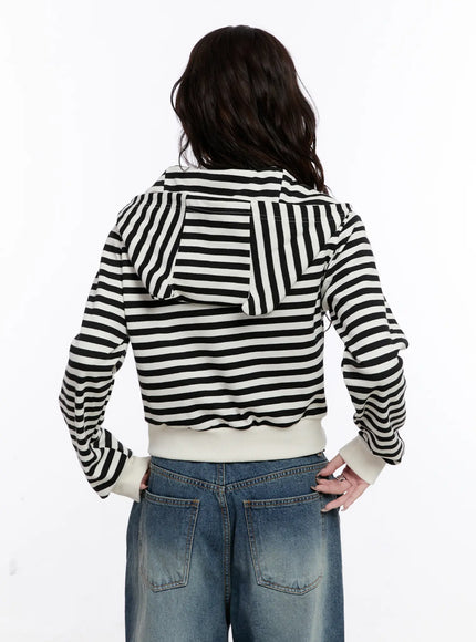 cat-ear-striped-hoodie-co501