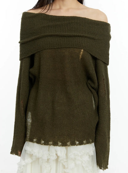 distressed-off-shoulder-knit-top-cf510