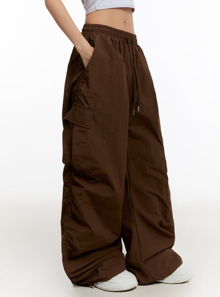 adjustable-nylon-cargo-pants-iu509