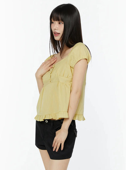 square-neck-ruffle-blouse-iu518