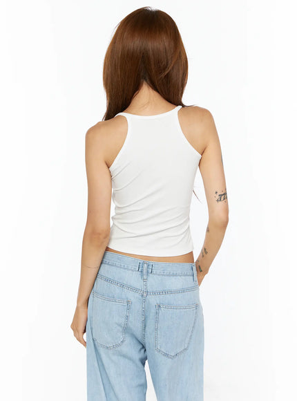 essential-v-neck-padded-tank-top-cu518