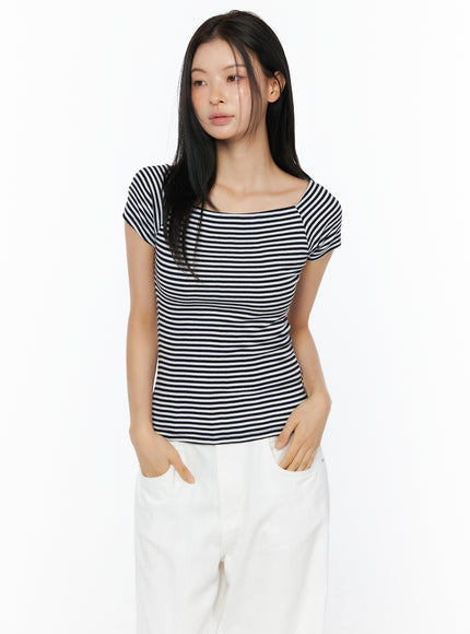 stripe-off-shoulder-top-iu516