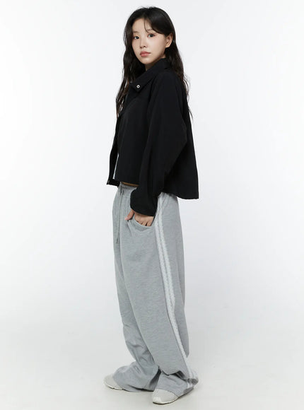 cropped-windbreaker-jacket-iy507