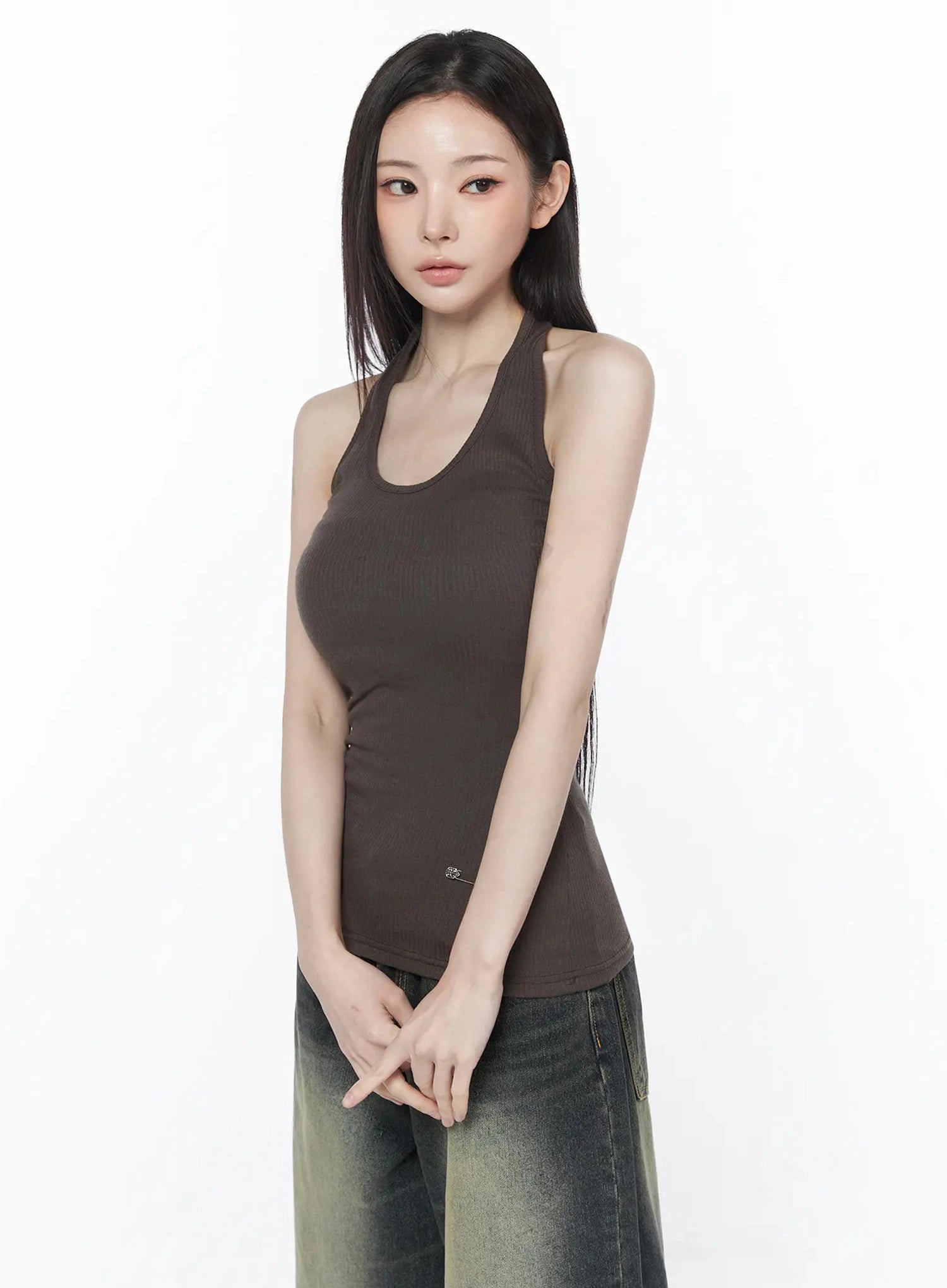 halter-neck-ribbed-tank-top-iu512