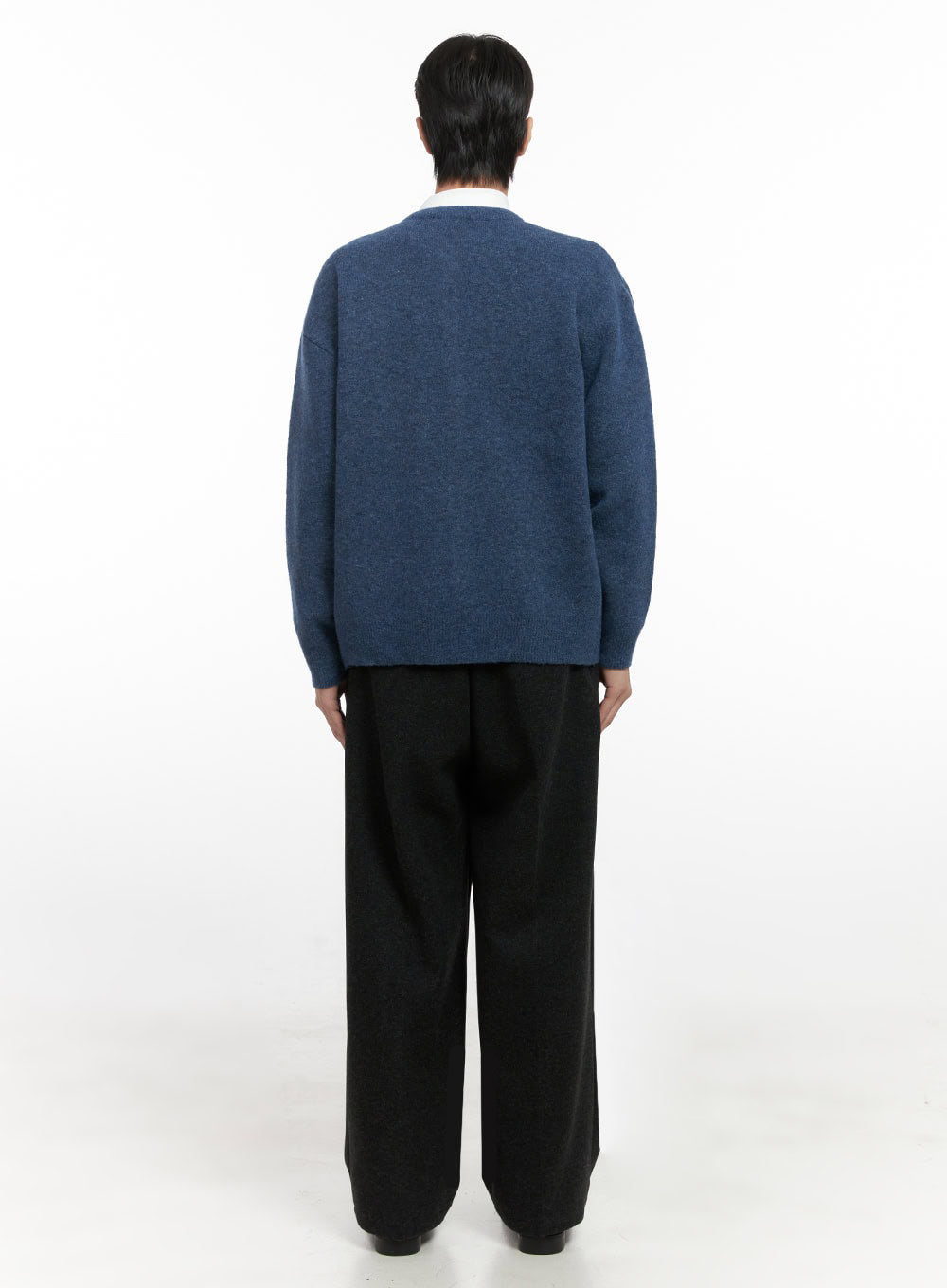 mens-solid-buttoned-sweater-id406