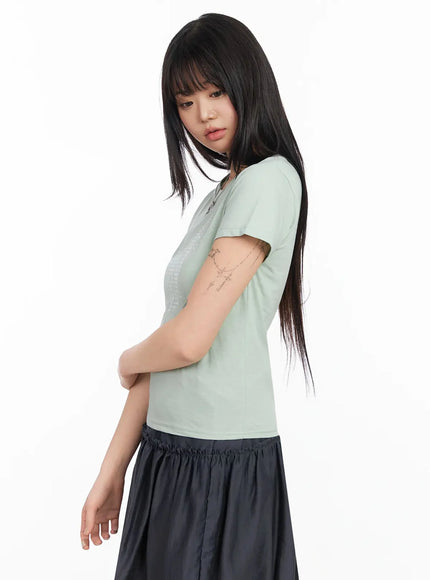 horse-graphic-slim-fit-tee-ia523