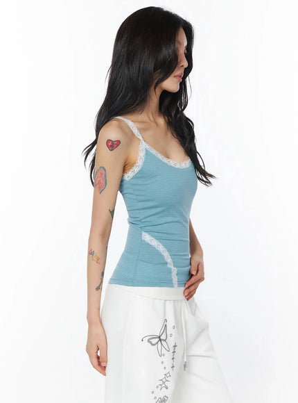lace-trim-striped-cami-top-iu508