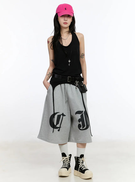 gothic-lettering-oversized-shorts-ca506