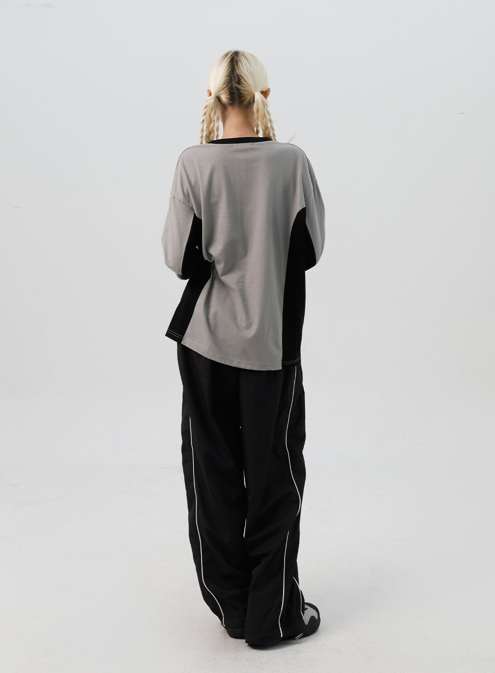 loose-fit-long-sleeve-tee-is312