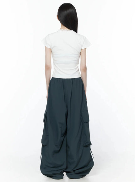 nylon-cargo-track-pants-iu512