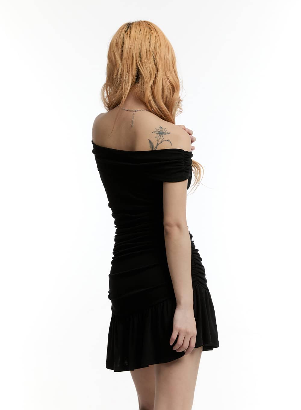 Off-Shoulder Frilly Mini Dress CY506 - Black S/M Off-Shoulder Frilly Mini Dress CY506 - Black S/M