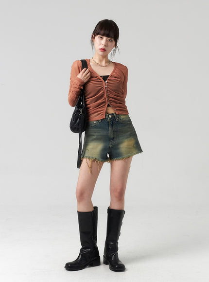 ripped-hem-denim-shorts-cl314