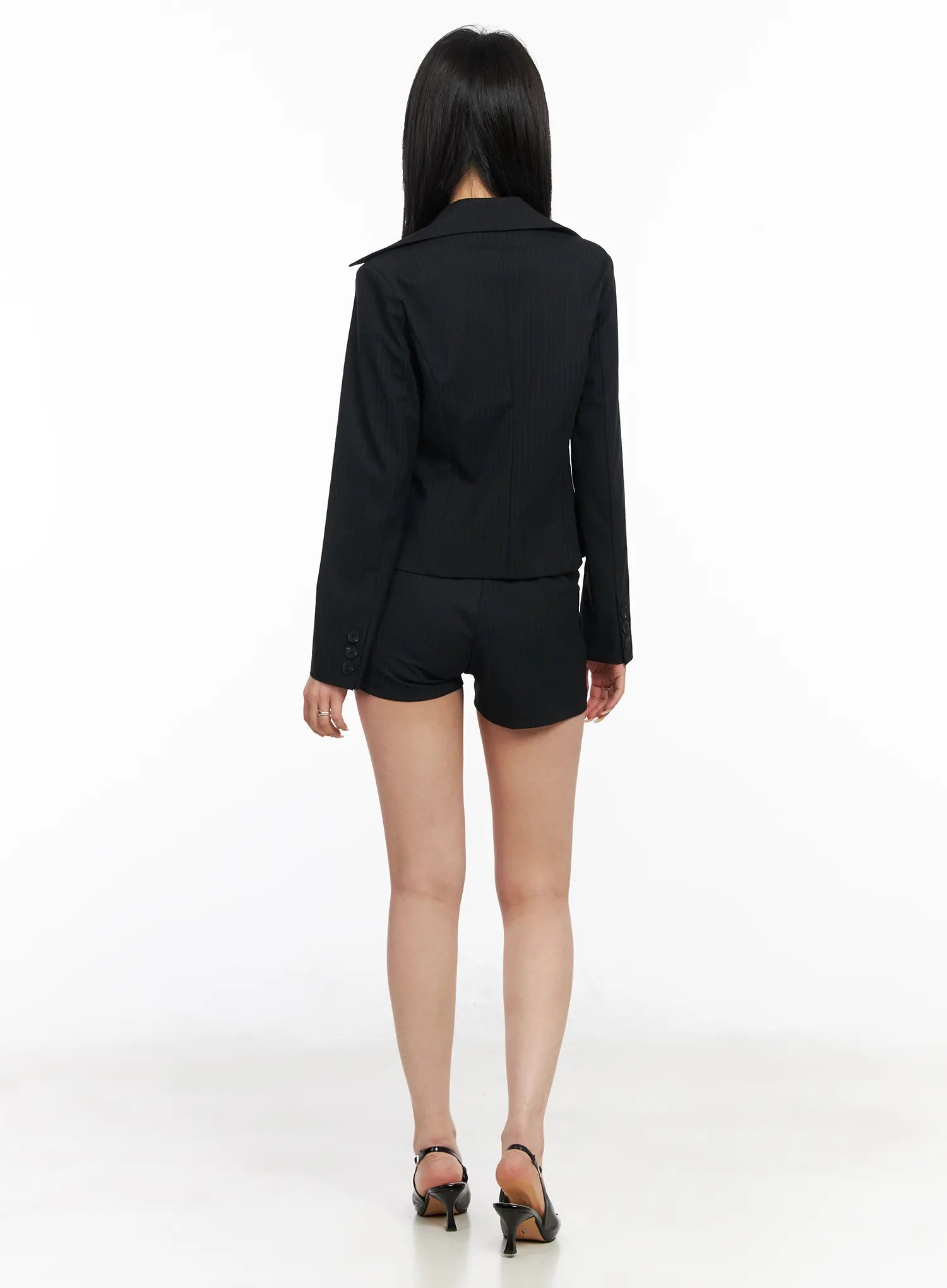 striped-tailored-mini-shorts-cm517