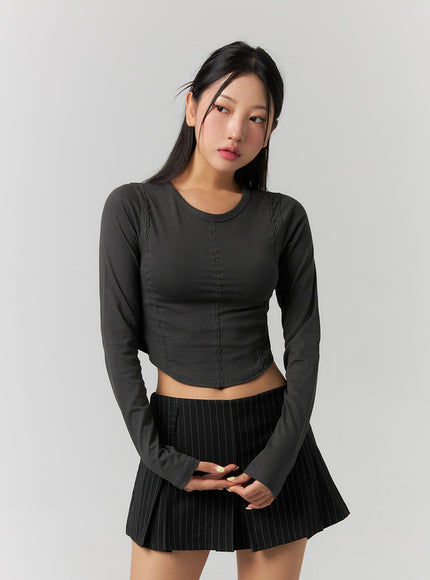 slim-fit-long-sleeve-crop-top-cs320