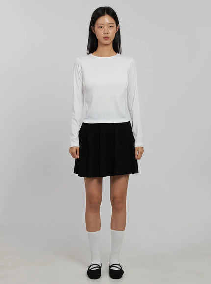 round-ribbed-long-sleeve-top-ij508