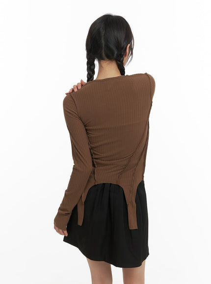 contrasting-button-long-sleeve-top-cm427