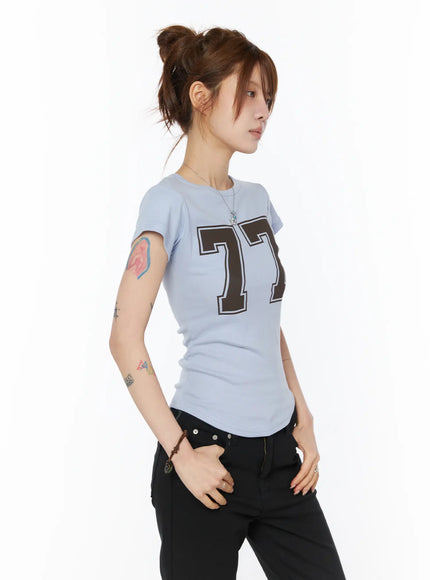 retro-77-graphic-t-shirt-cy527