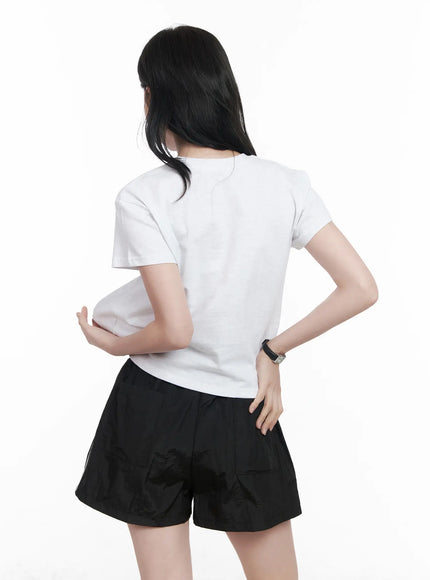 casual-graphic-tee-ca510