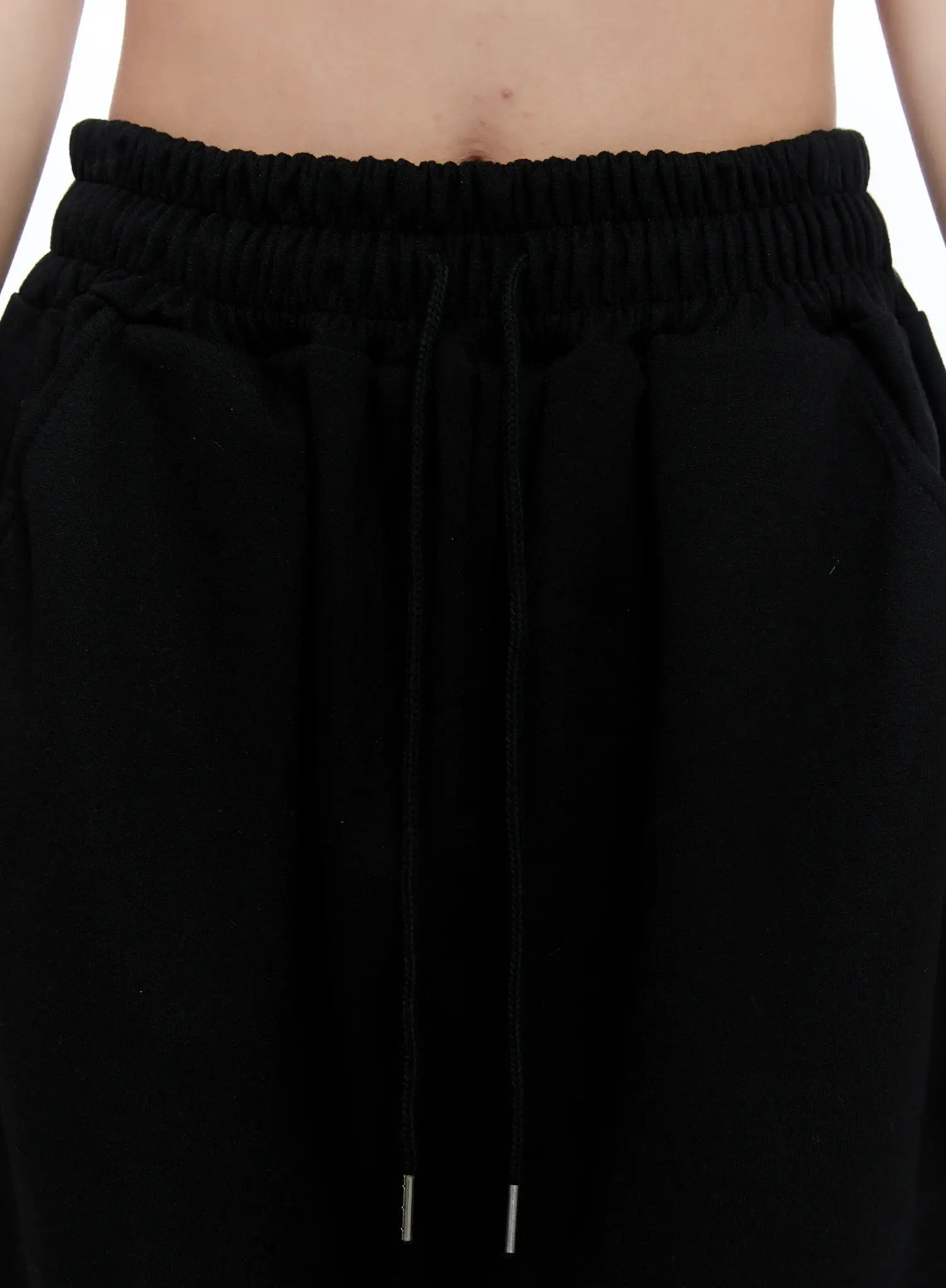 wide-leg-relaxed-fit-track-pants-cl530