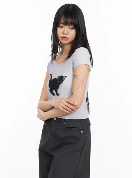 cat-graphic-off-shoulder-crop-top-ia523