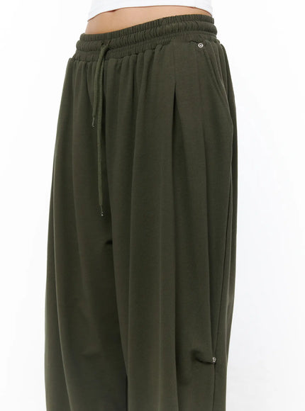 relaxed-fit-cargo-pants-cu512