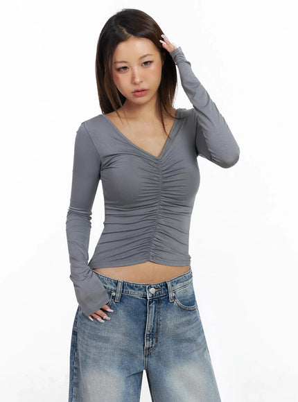 v-neck-shirred-long-sleeve-top-ia527