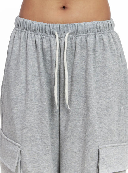 relaxed-fit-cargo-sweatpants-co513