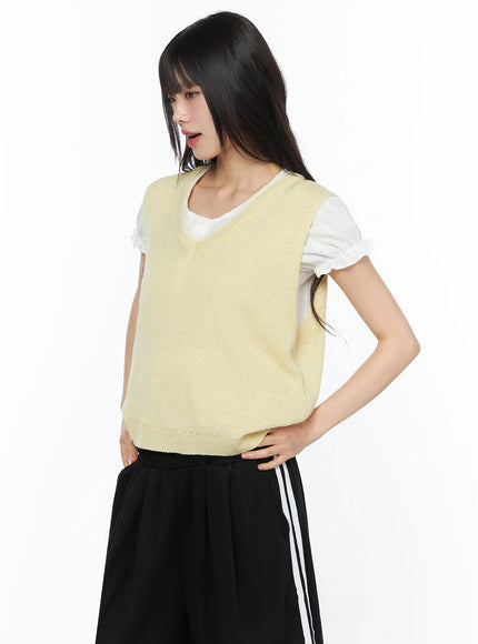 modern-knit-sleeveless-vest-iy525