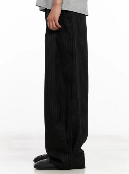 mens-striped-relaxed-fit-slacks-il521