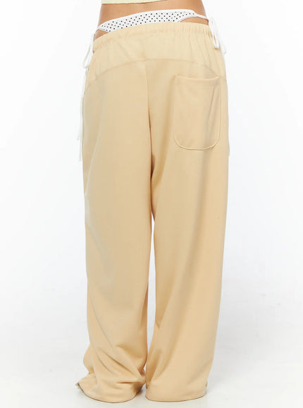 polka-dot-sagging-sweatpants-cu517