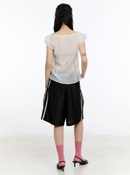 oversized-graphic-bermuda-shorts-ca508