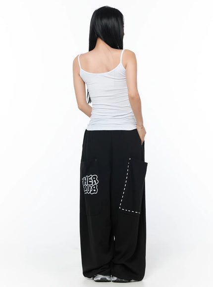 wide-leg-graphic-sweatpants-cy512