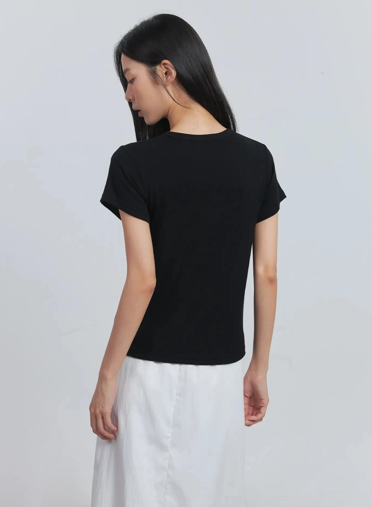 loose-fit-short-sleeve-tee-iu512