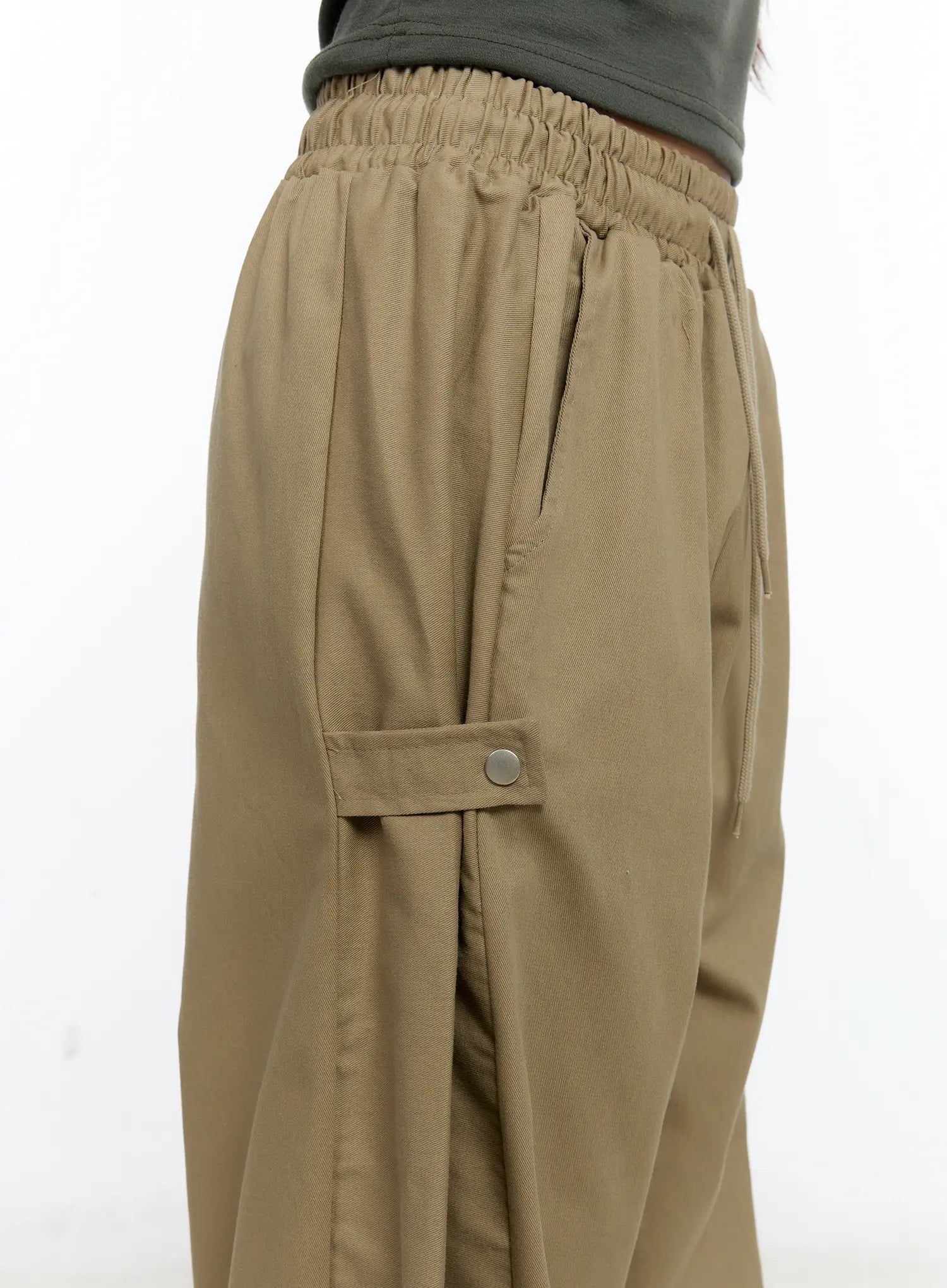 side-button-wide-leg-pants-cs517