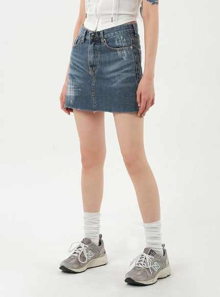 Mid-Wash Denim Mini Skirt CA328