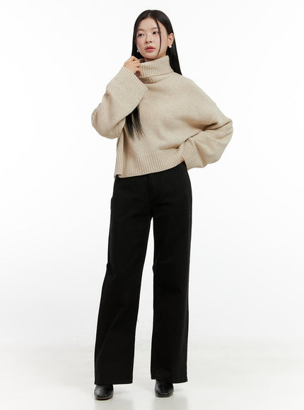 straight-fit-trousers-on408