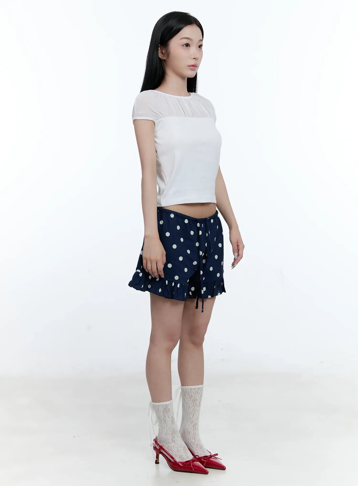 polka-dot-ruffle-shorts-cg501