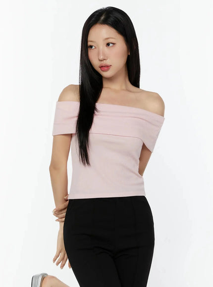 soft-ribbed-off-shoulder-top-iu522