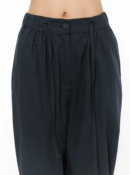 ribbon-detail-capri-pants-cu512