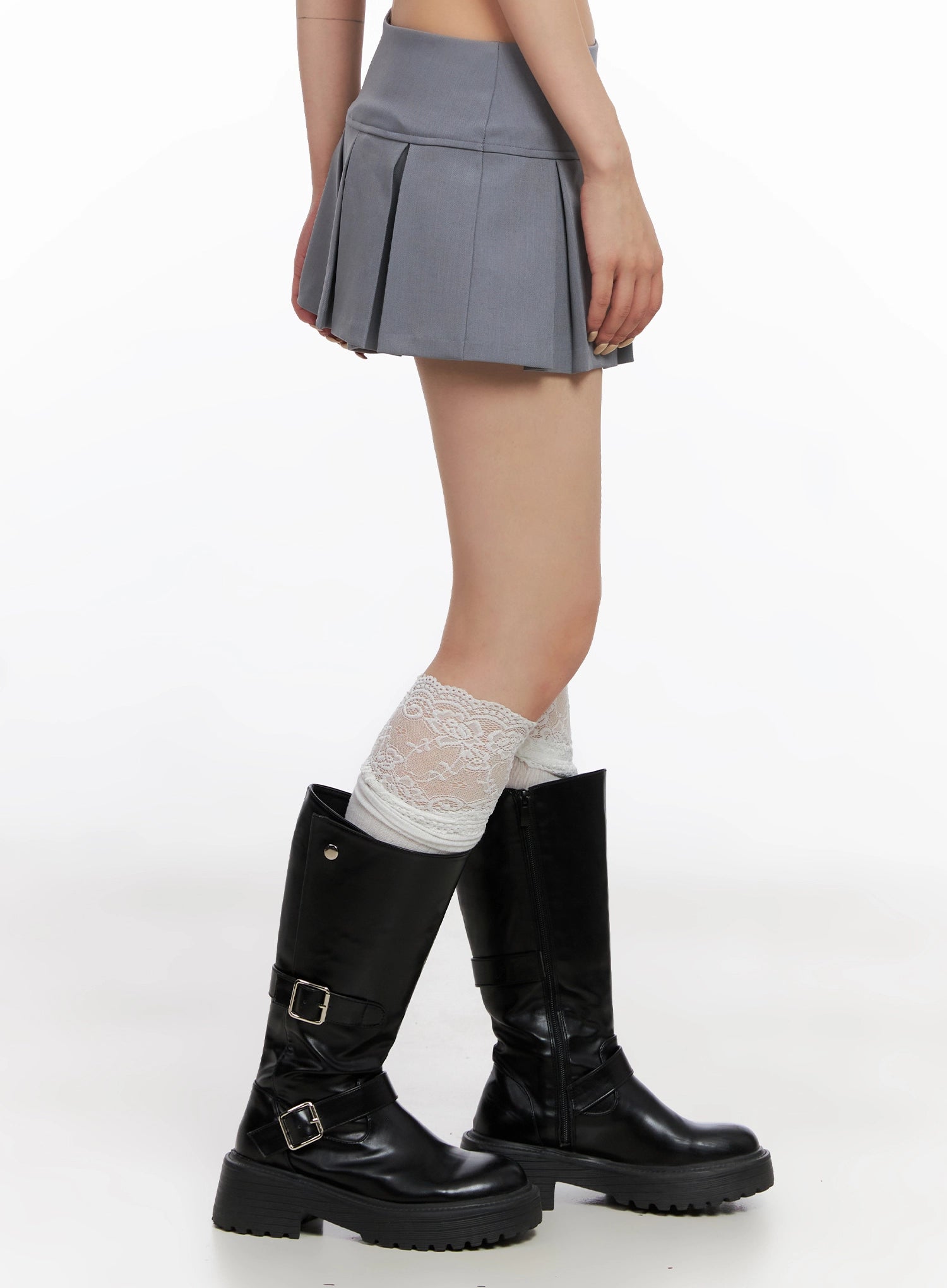 pleated-low-rise-mini-skirt-is515