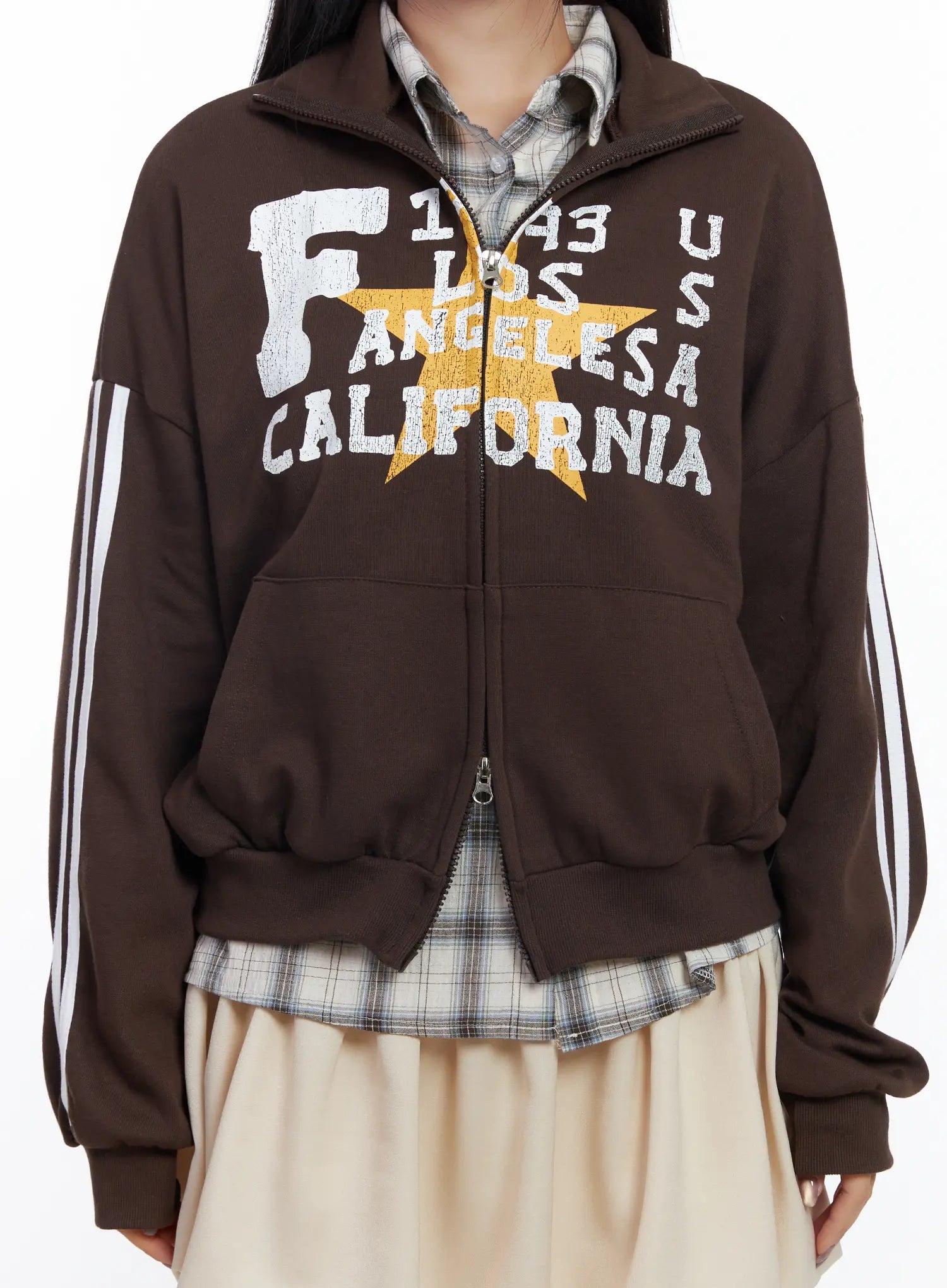 two-way-zip-up-graphic-sweatshirt-cj530