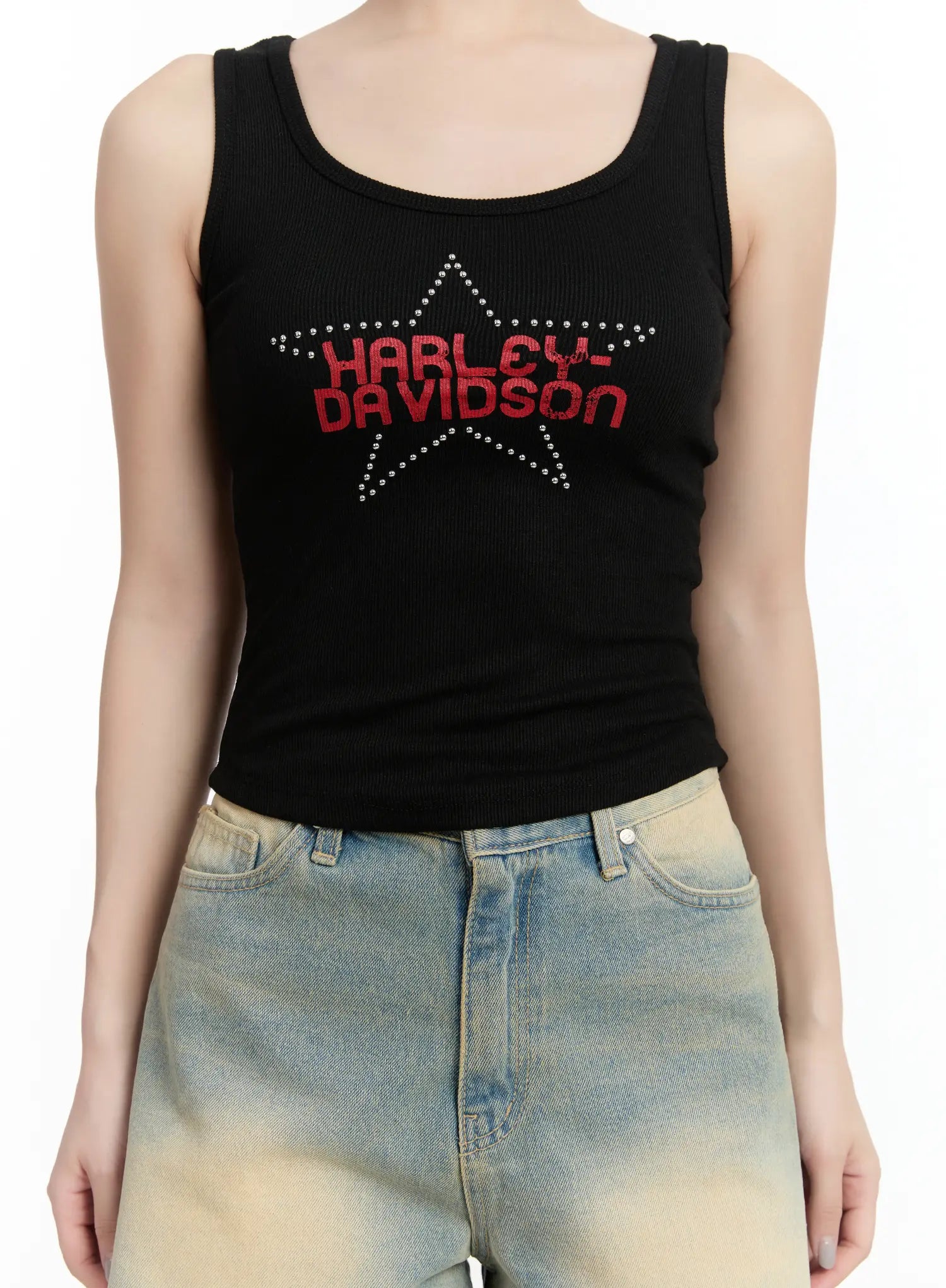studded-graphic-crop-top-cm511