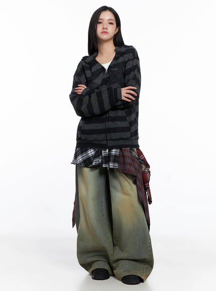 star-patch-striped-zip-up-is525