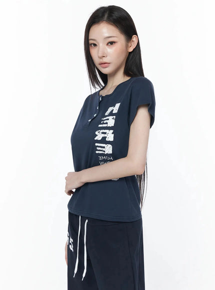 henley-neck-graphic-tee-iu512
