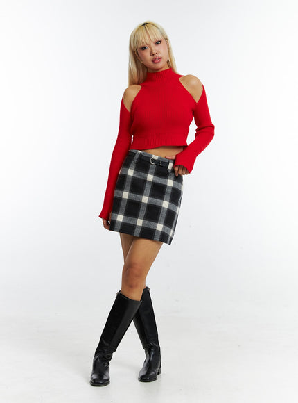 buckle-plaid-mini-skirt-in322