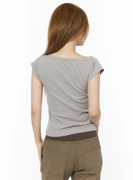 floral-embroidered-short-sleeve-top-cu511