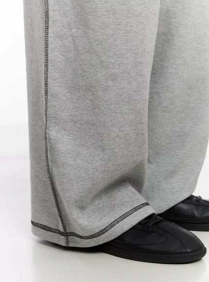 mens-stitch-cargo-sweatpants-io516