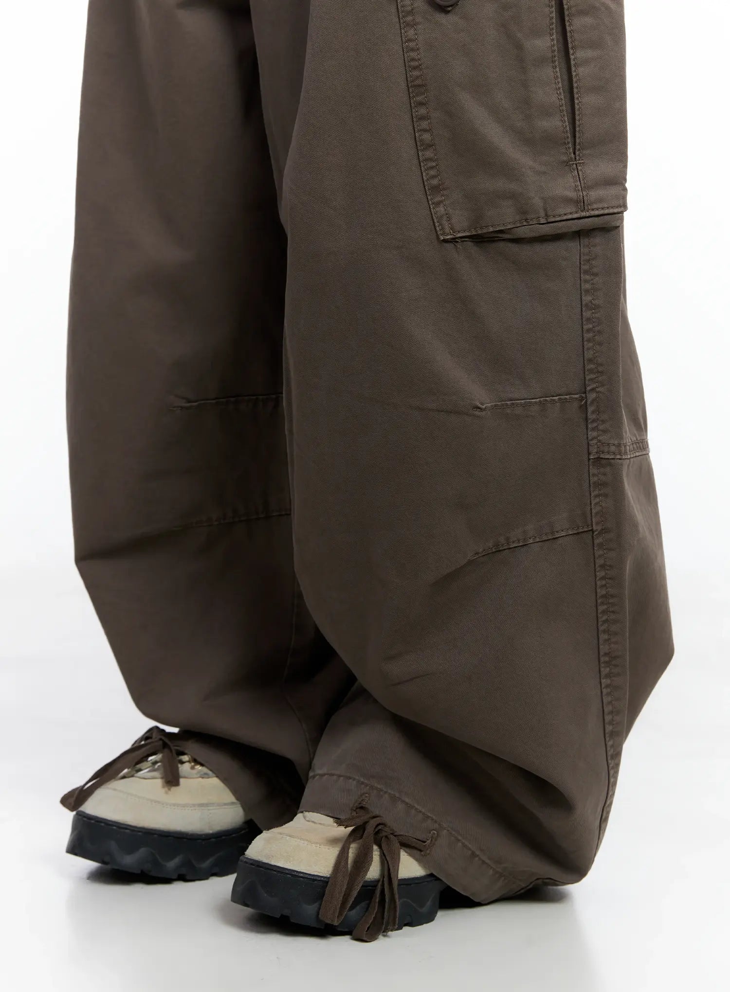 utility-pocket-wide-leg-trousers-cs501